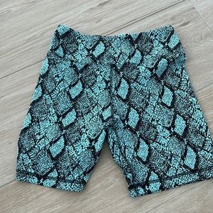 Solids and Stripes biker shorts size small